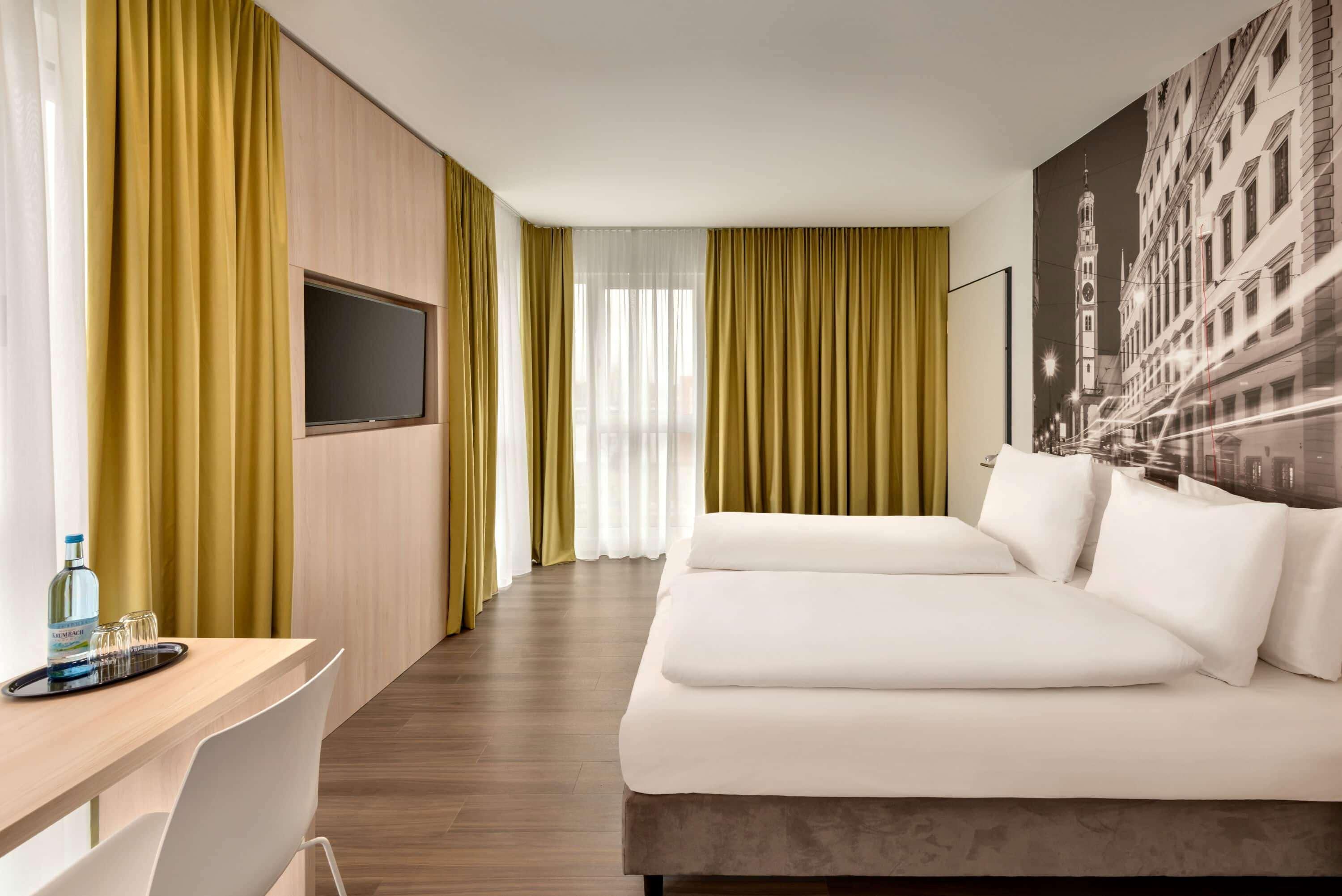Super 8 By Wyndham Augsburg Hotel Buitenkant foto