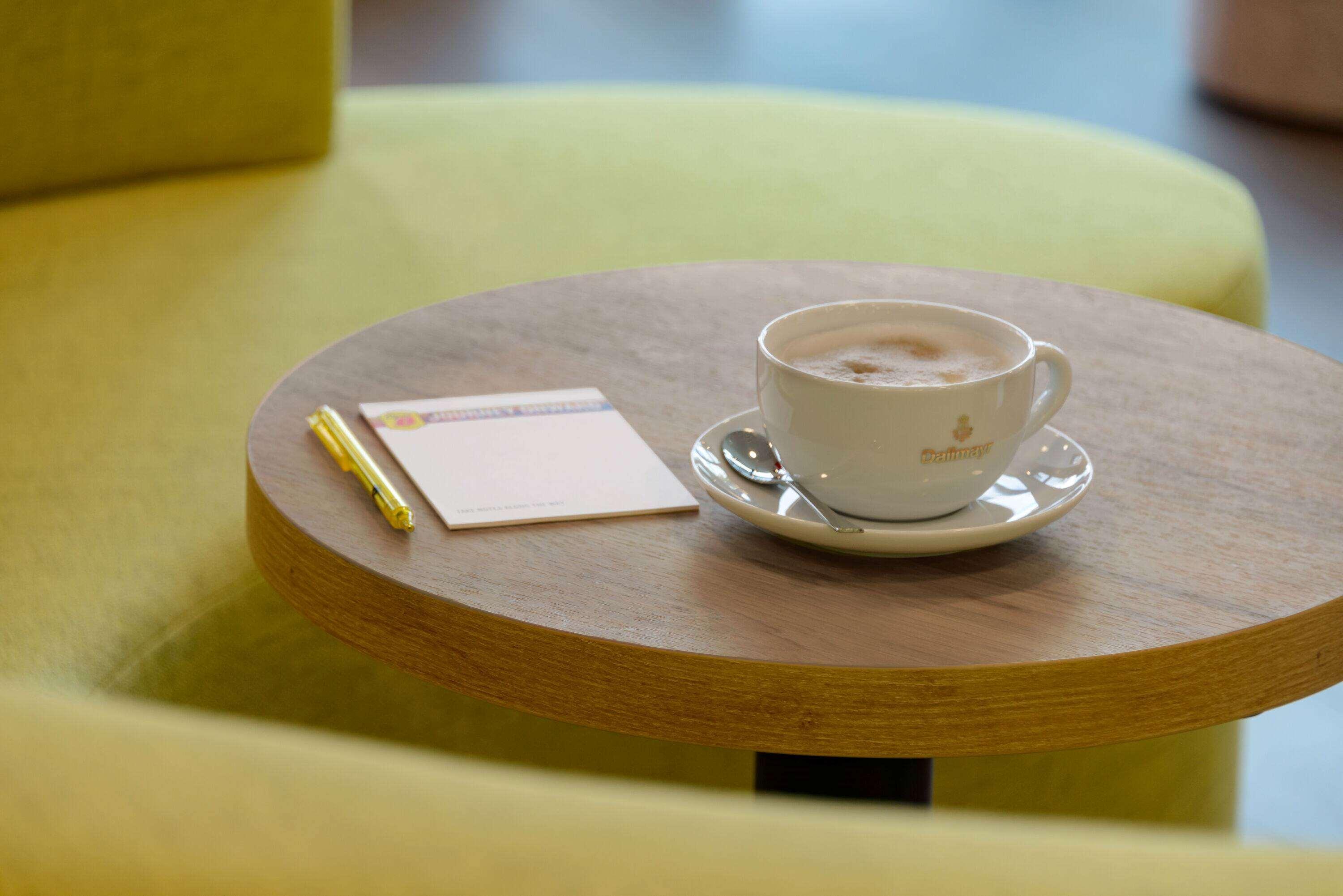 Super 8 By Wyndham Augsburg Hotel Buitenkant foto